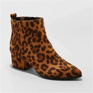 A New Day Valerie Microsuede Leopard Cheetah Animal Print Ankle Boots Heeled 7.5